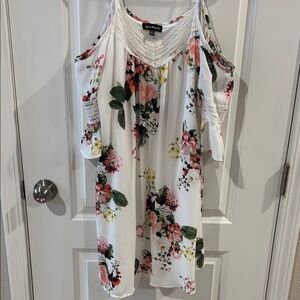 White Floral Cold Shoulder Midi Dress